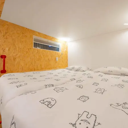 Ibis Styles Ljubljana The Fuzzy Log Hostel Room photo